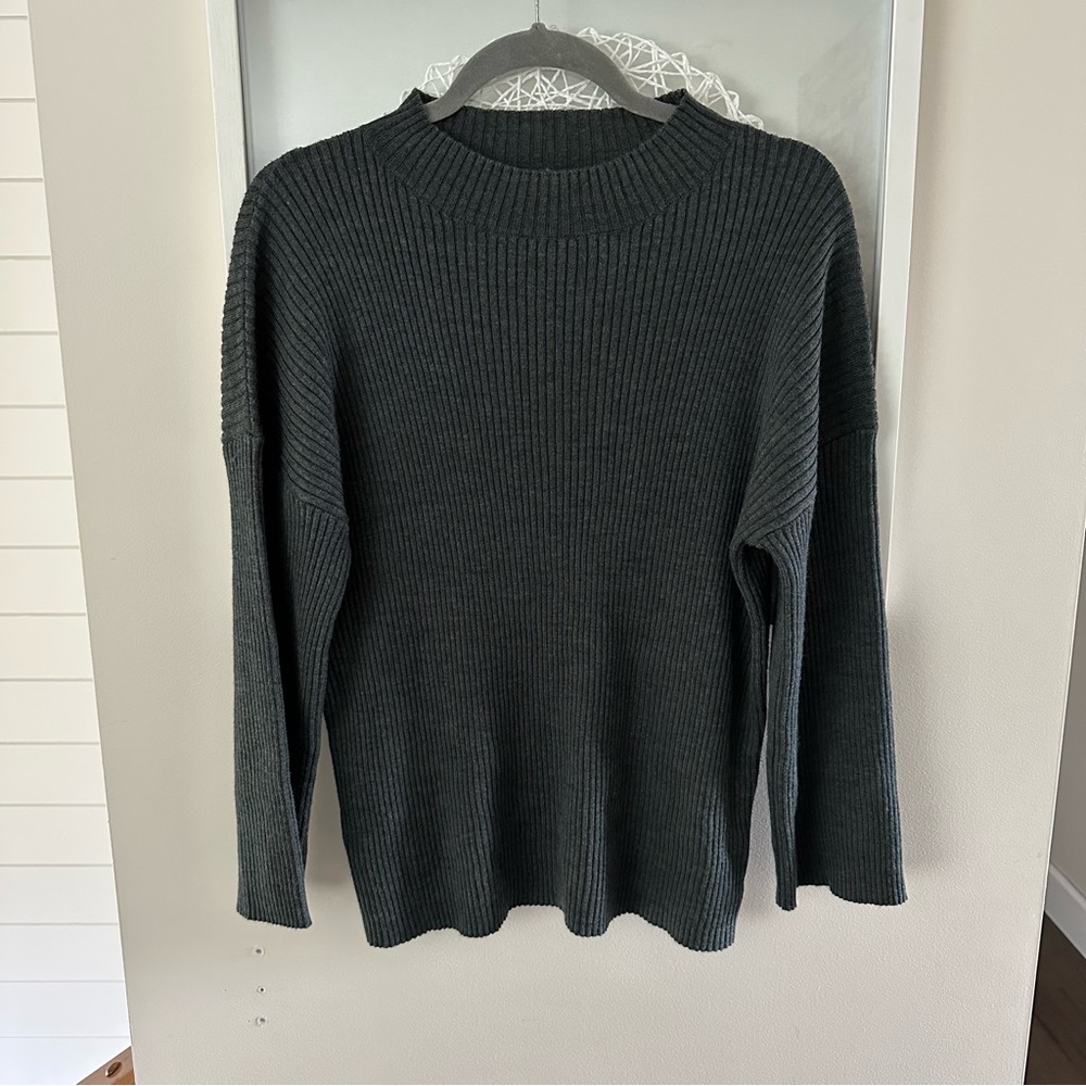 ALICE + OLIVIA mock neck ribbed wool sweater